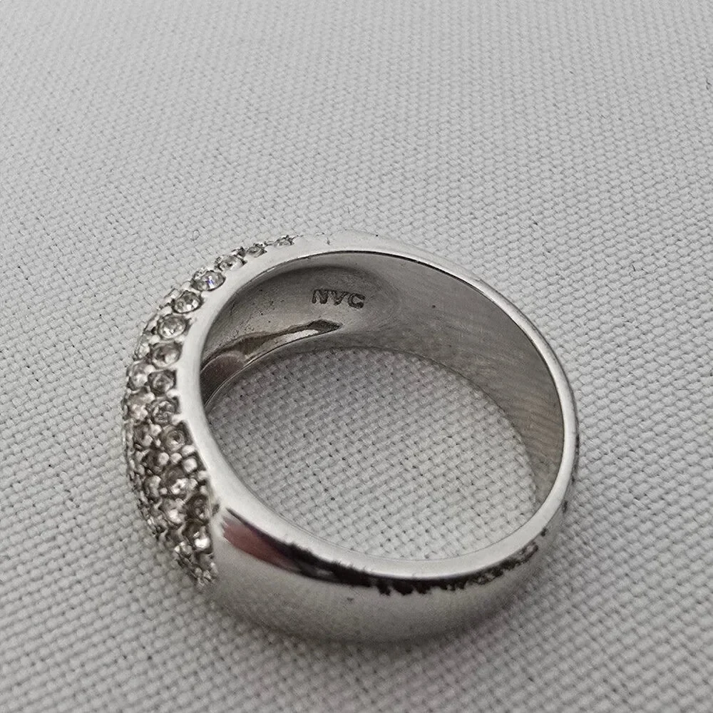 Silver Tone Rhinestone Ring Size 7 - Picture 5 of 6